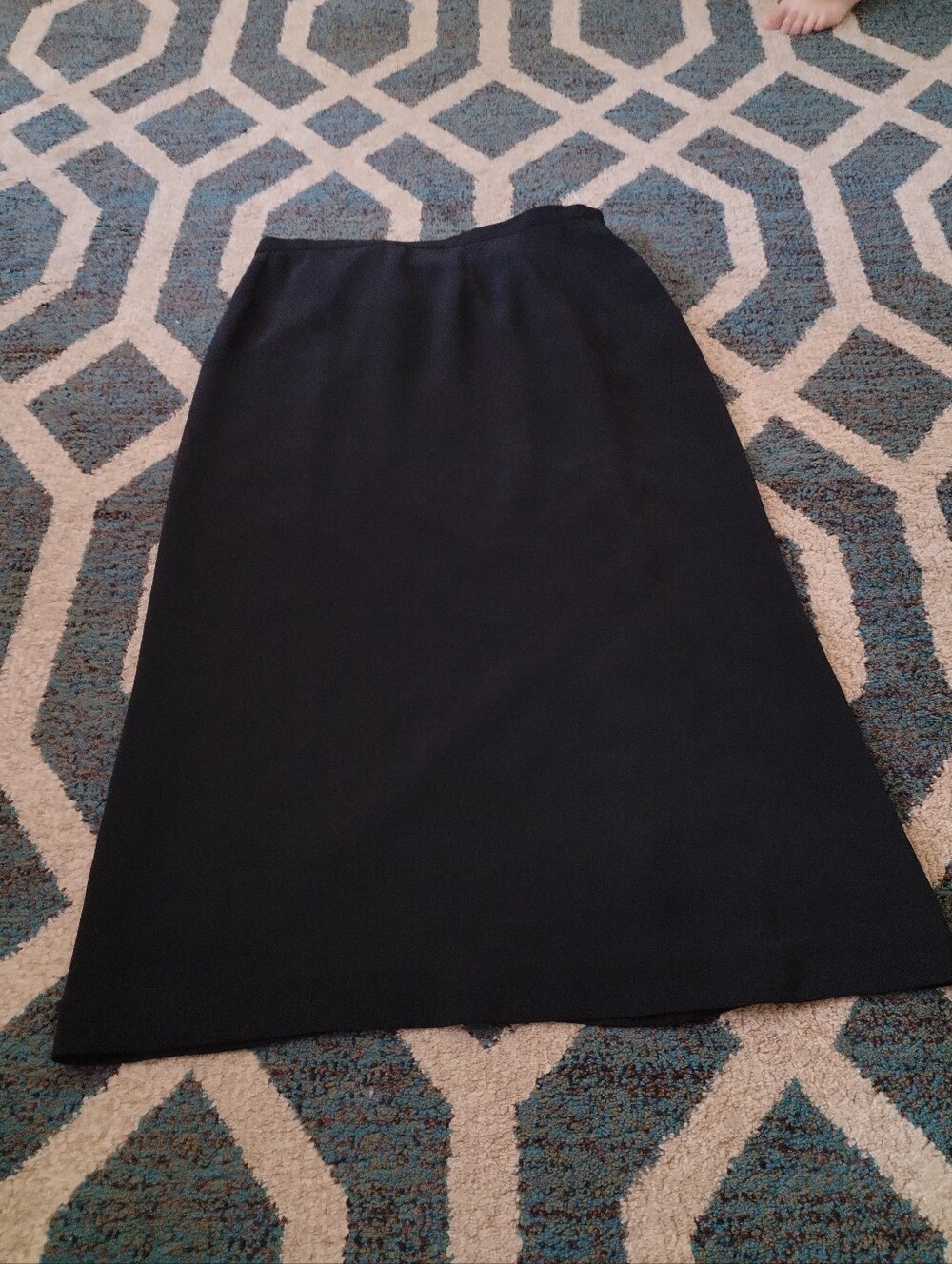 Amari Los Angeles Midi Skirt Size 12